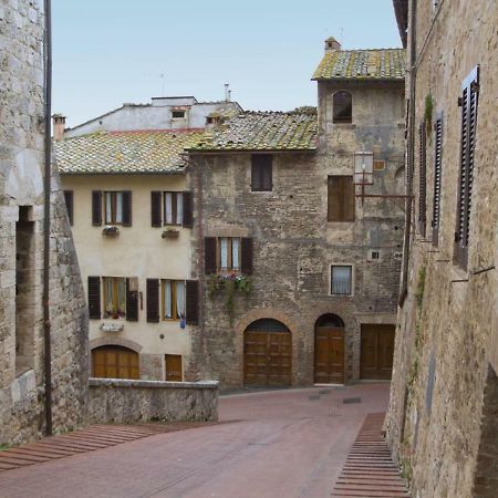 Il Prunello - Una Casa Tra Le Torri San Gimignano Luaran gambar