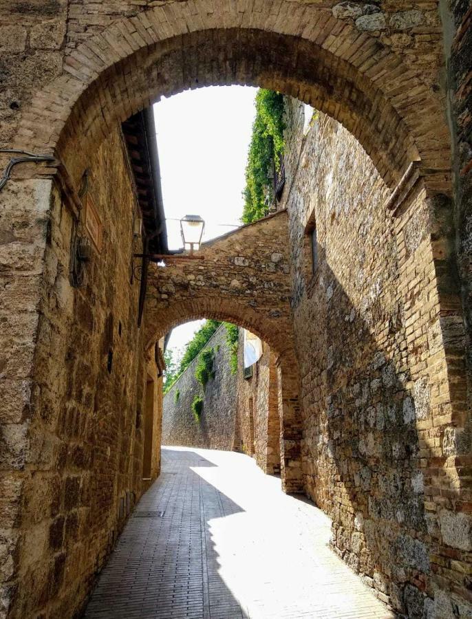 Il Prunello - Una Casa Tra Le Torri San Gimignano Luaran gambar